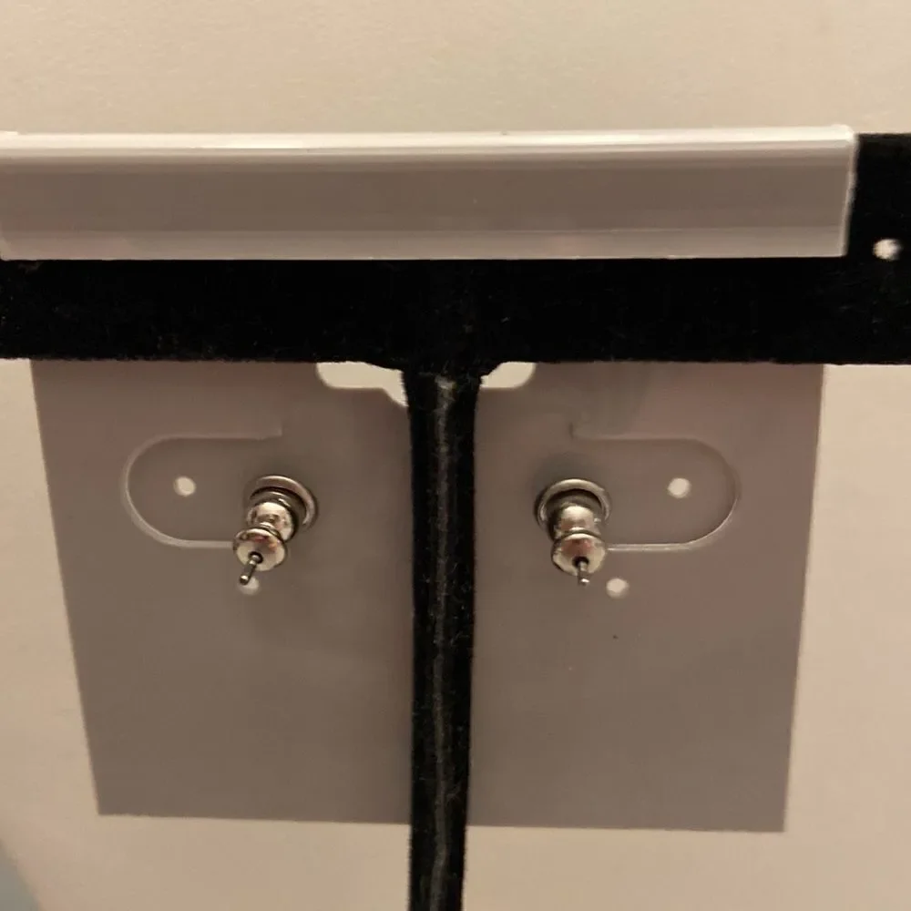 DressBarn NWT crystal square earrings